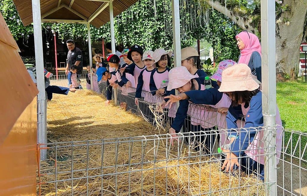 Cyberjaya Field Trip Day 1 Farm Fresh 2025: photo 7