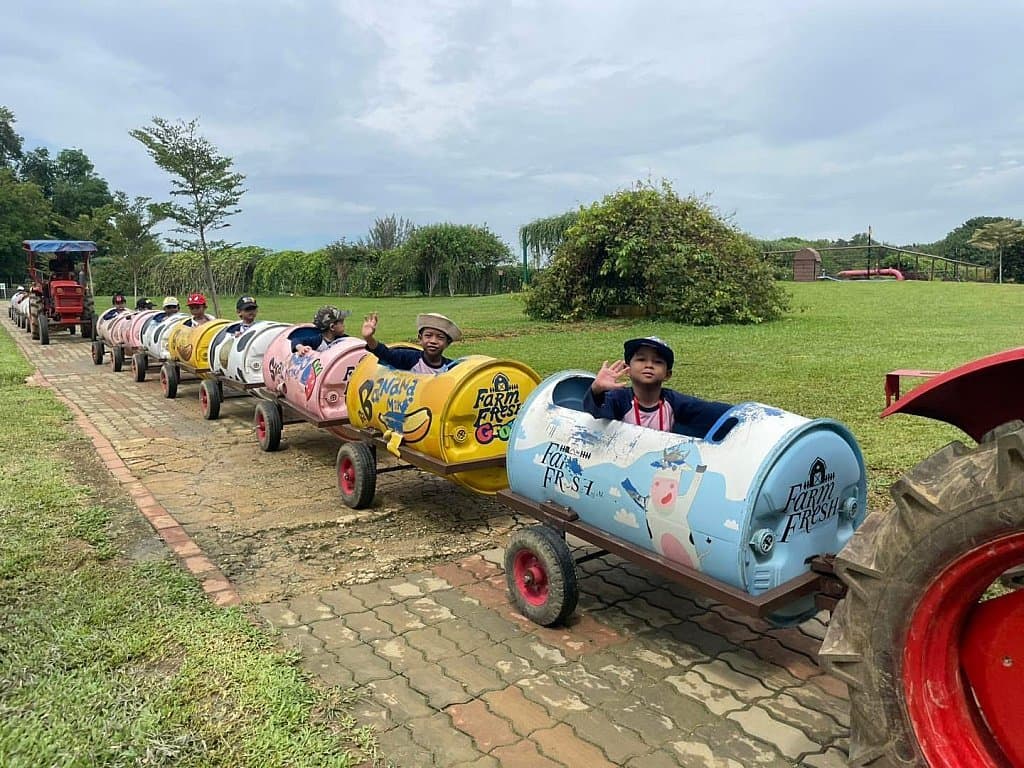 Cyberjaya Field Trip Day 2 Farm Fresh 2025: photo 10