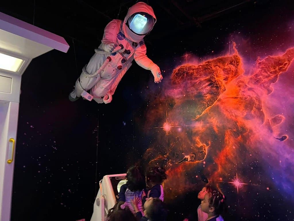 Cyberjaya Field Trip Day 2 Petrosains 2025: photo 8