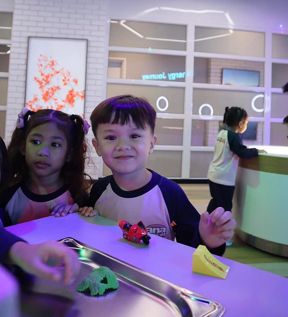 Cyberjaya Field Trip Day 2 Petrosains 2025: photo 11
