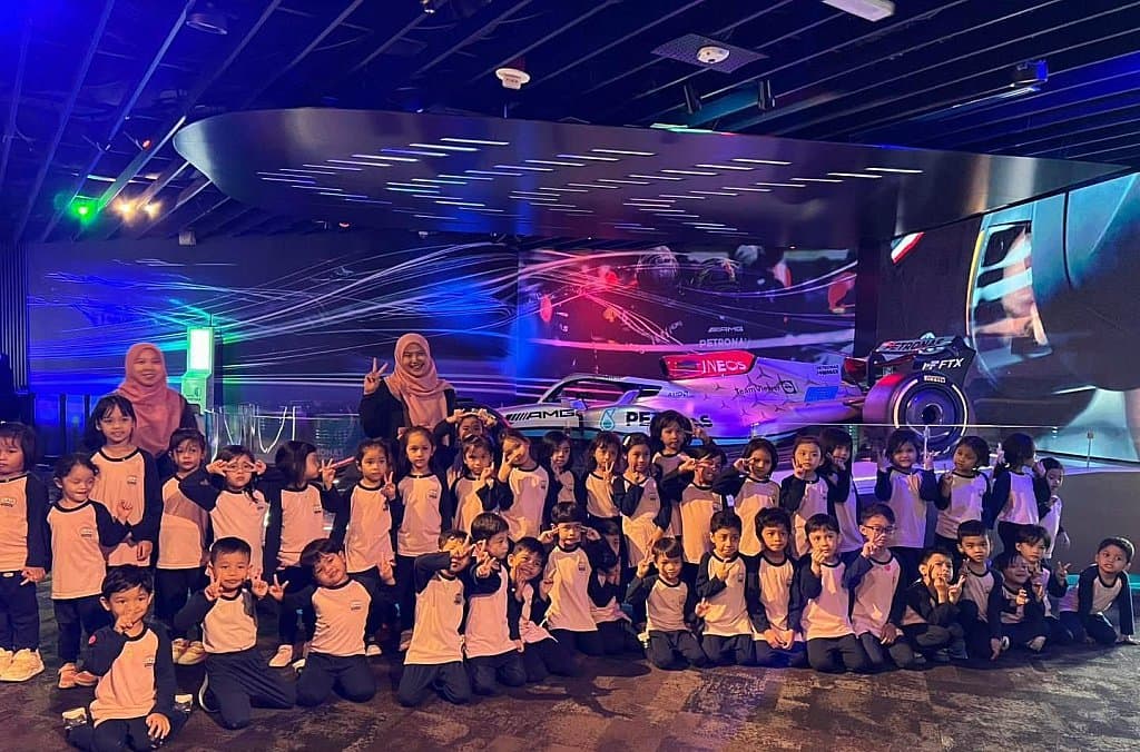 Putrajaya Field Trip Day 3 Petrosains 2025: photo 8